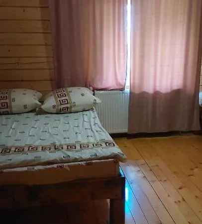 крайня хата * Synevyrs'ka Polyana