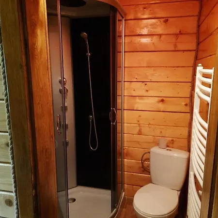 крайня хата 酒店 Synevyrsʼka Polyana