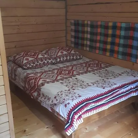 крайня хата