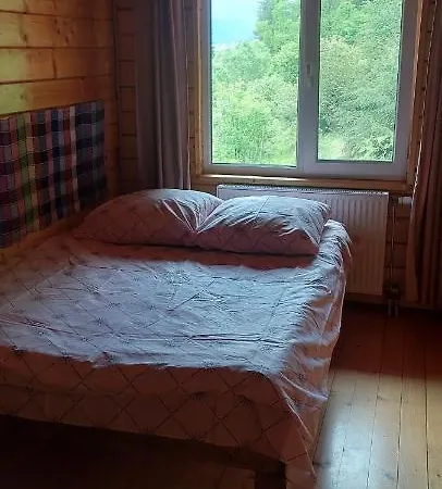 крайня хата *