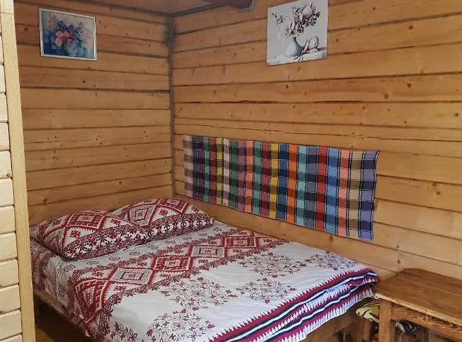 крайня хата *